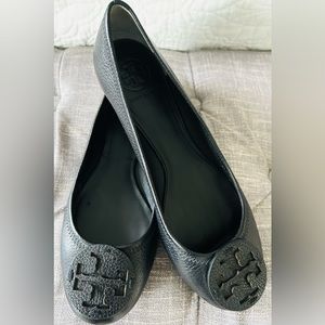 Tory Burch Reva Leather Flat Size 9.5 in Black